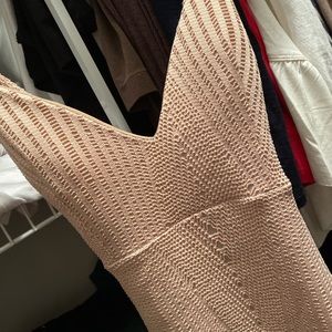 Bodycon fitted dress beige